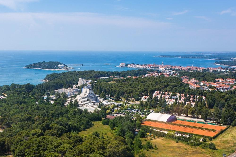Valamar Diamant Residence 1