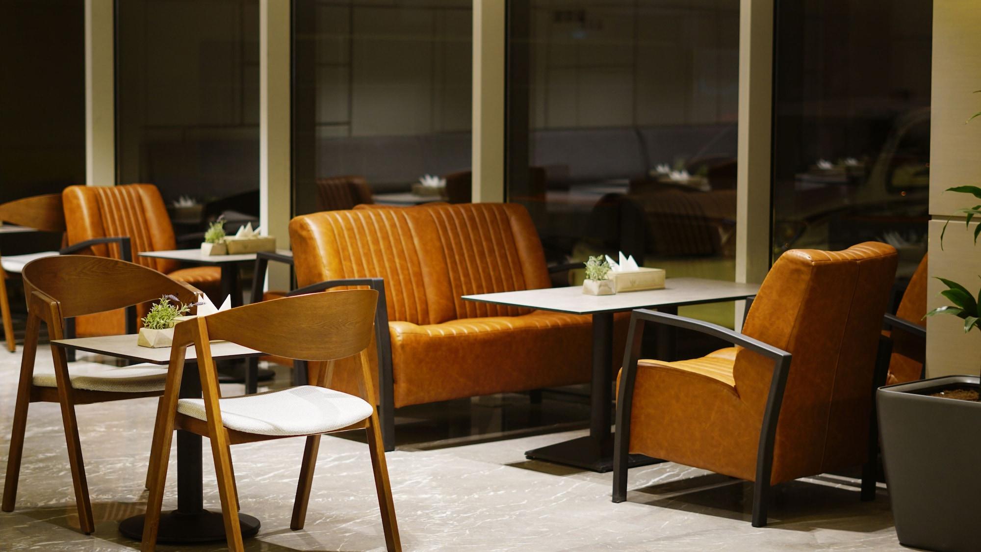 Hayat Alriyadh Hotel 2