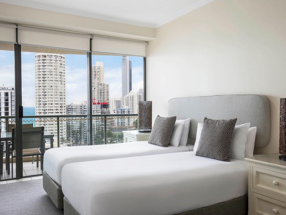 Mantra Sun City Surfers Paradise 1