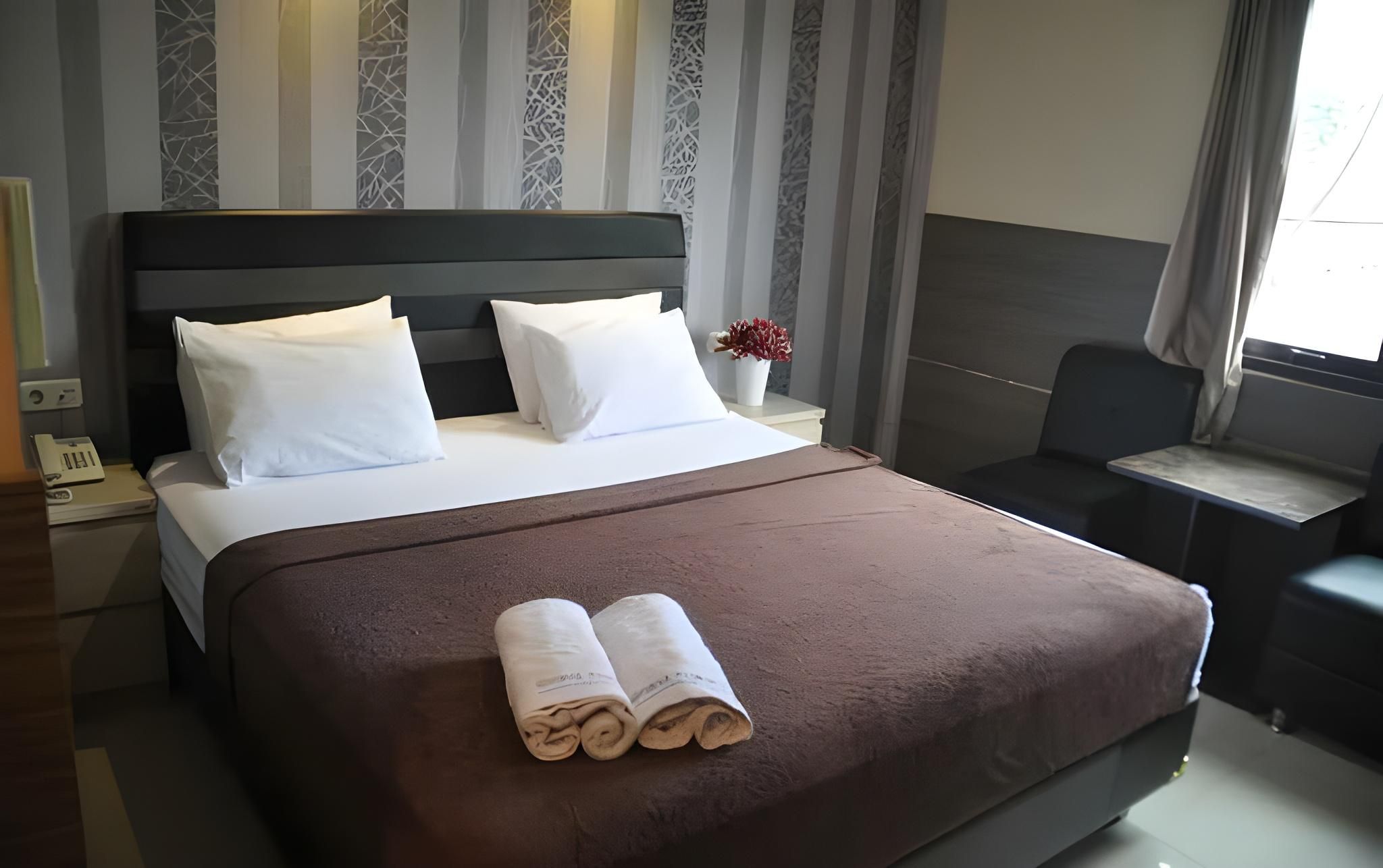 Grand Krakatau Hotel Serang 2