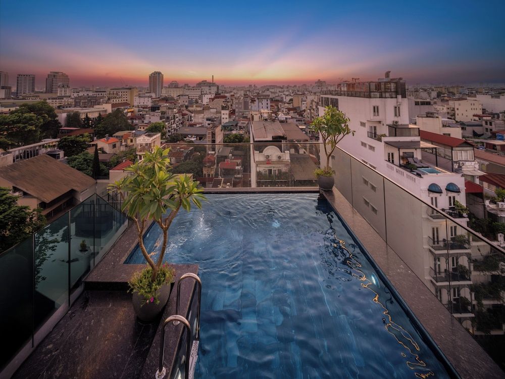 HOTEL du LAC Hanoi 1