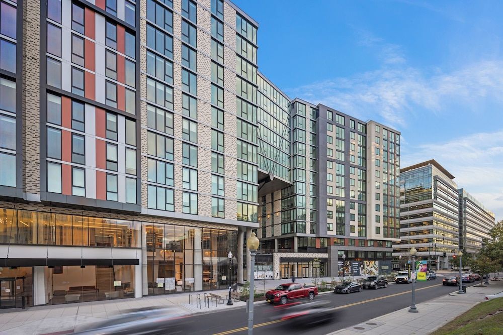 Global Luxury Suites at Capitol Hill 1