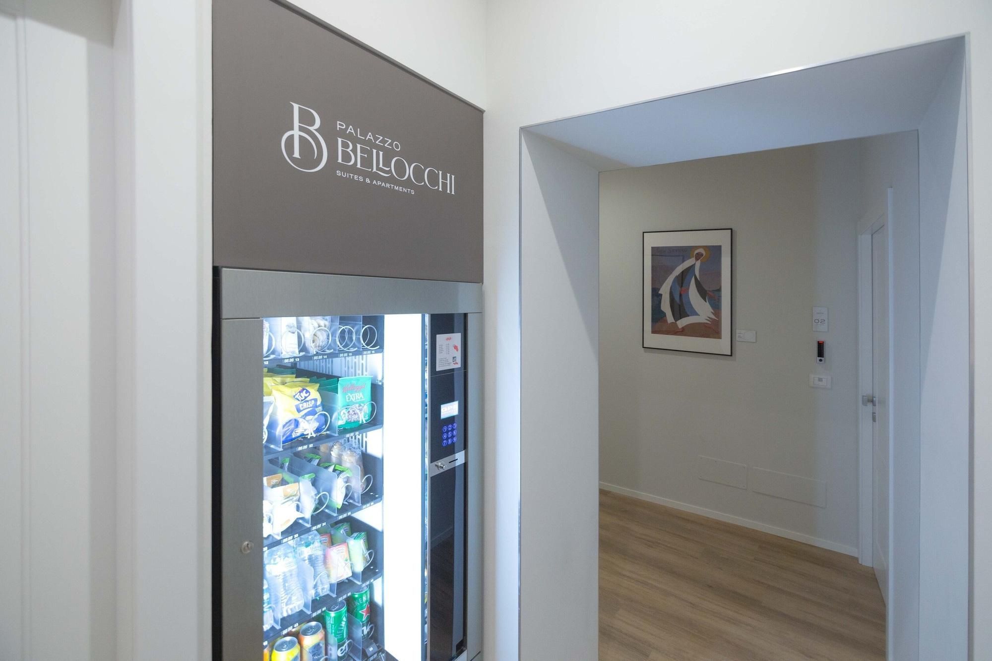 Palazzo Bellocchi Suites Apartments 2