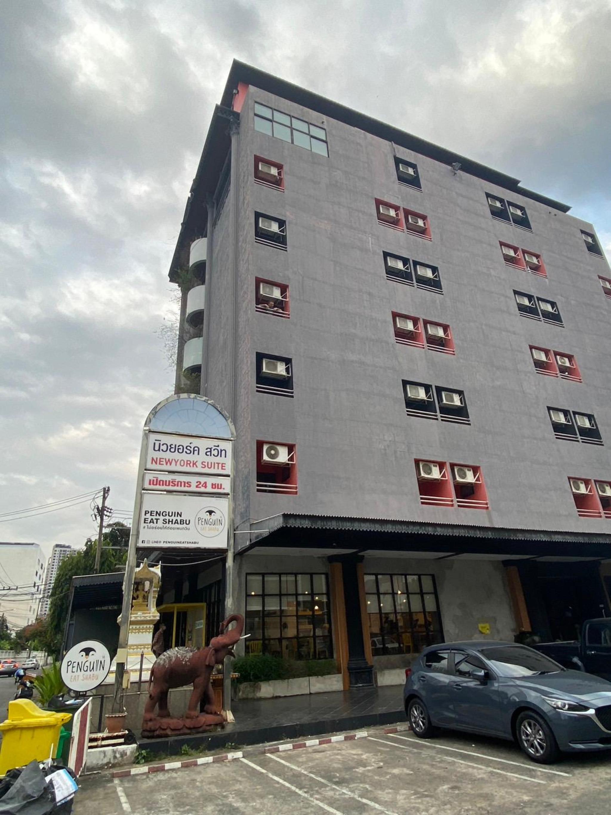 NewYork Suite Hotel 1