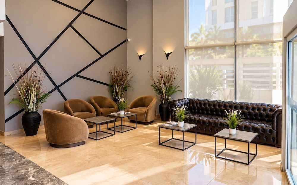 Crown Salamis Hotel 2