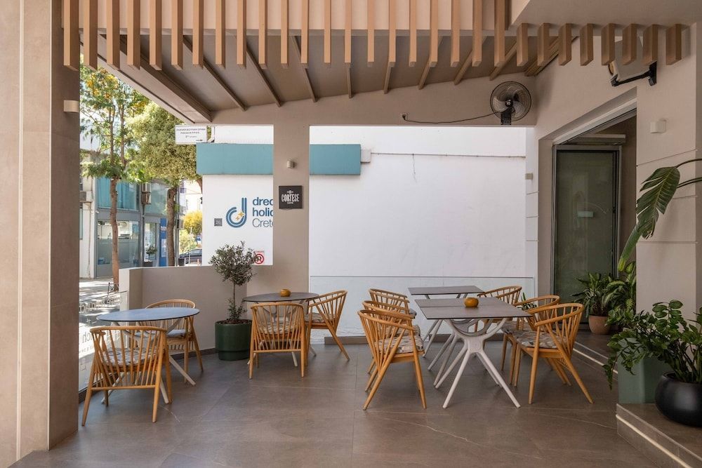 Epavli Grace Hotel 2