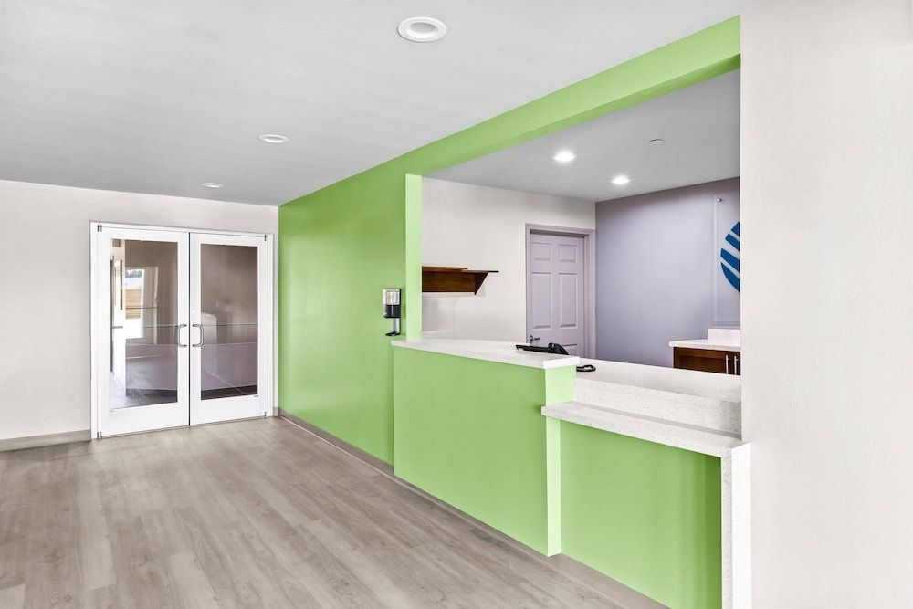 WoodSpring Suites South Houston Hobby 2