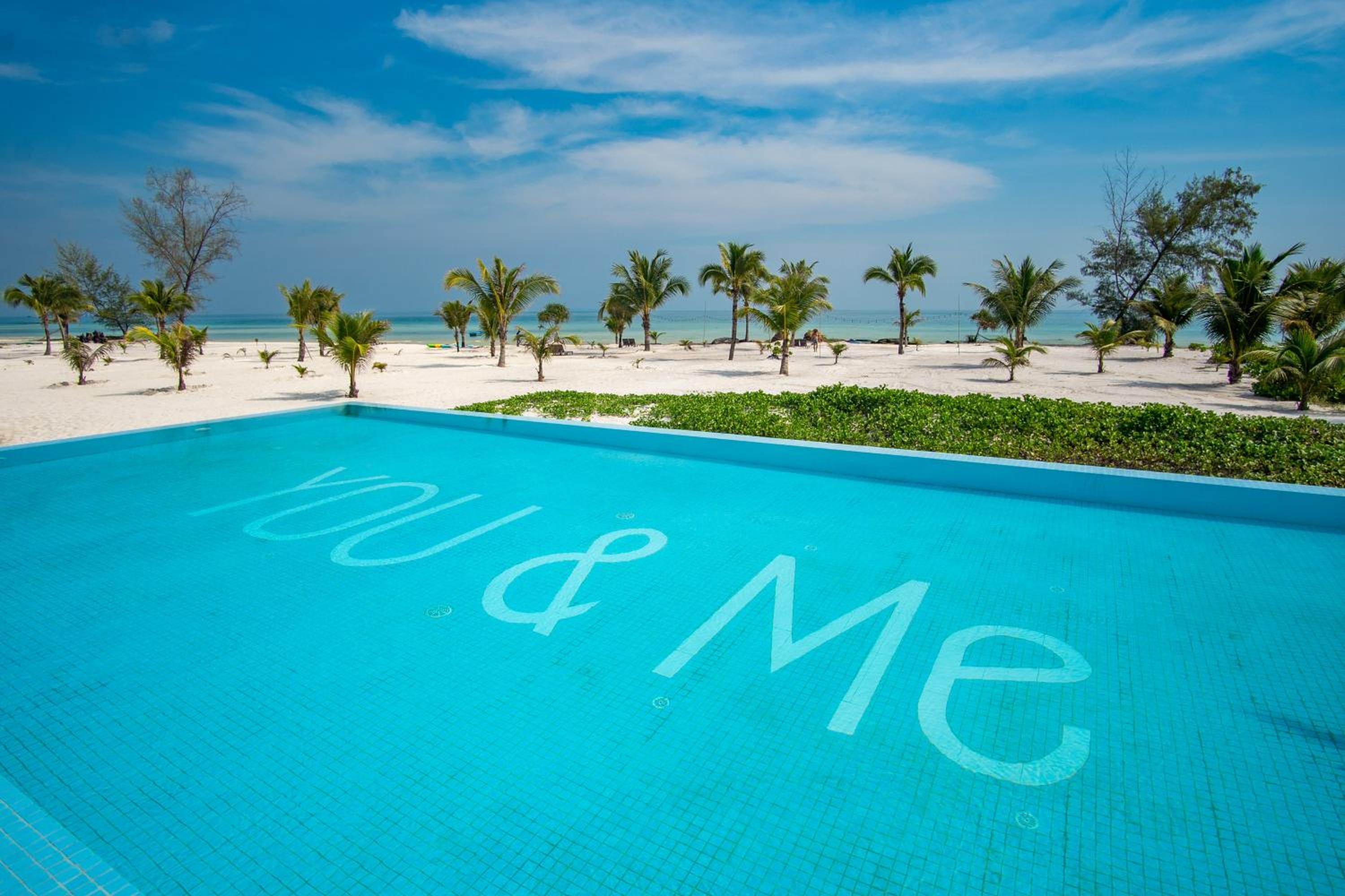 You&Me Resort 1
