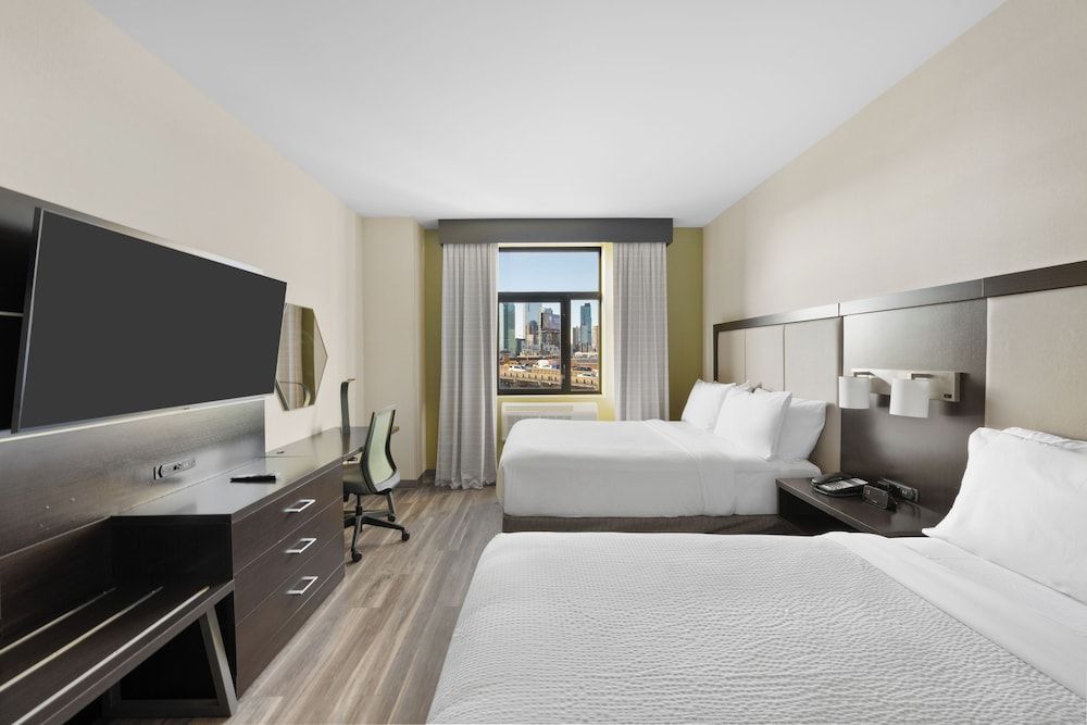 Holiday Inn Express Long Island City E - New York by IHG 1