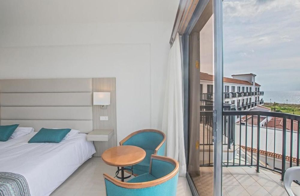 Nelia Sea Breeze 2