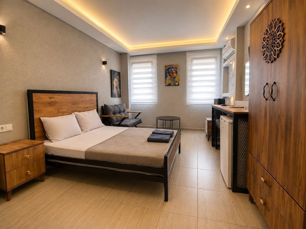 Aden otel 2