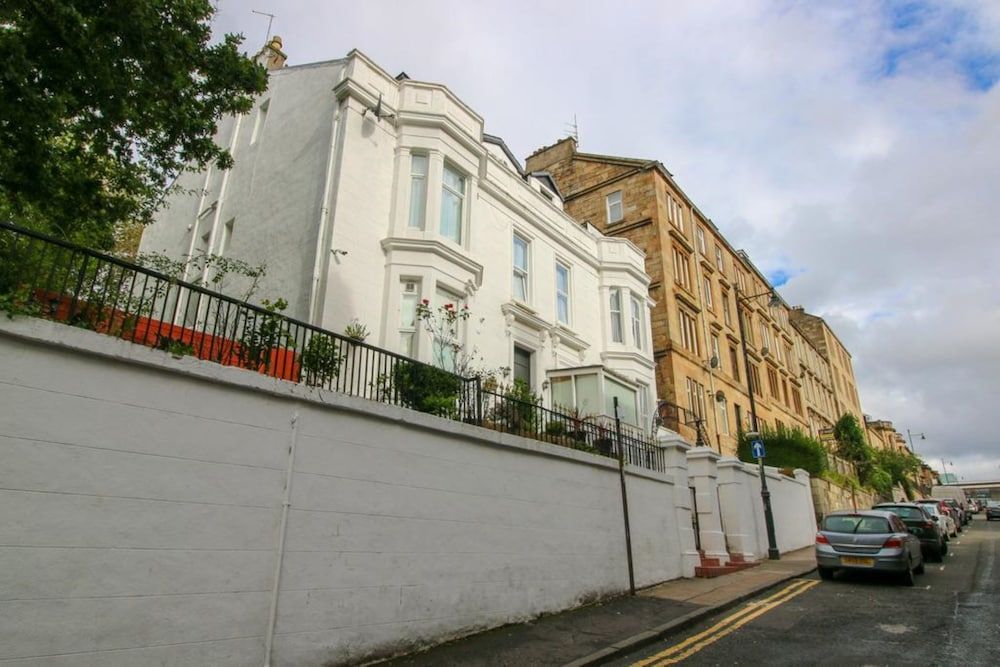 Charing Cross Hotel 1