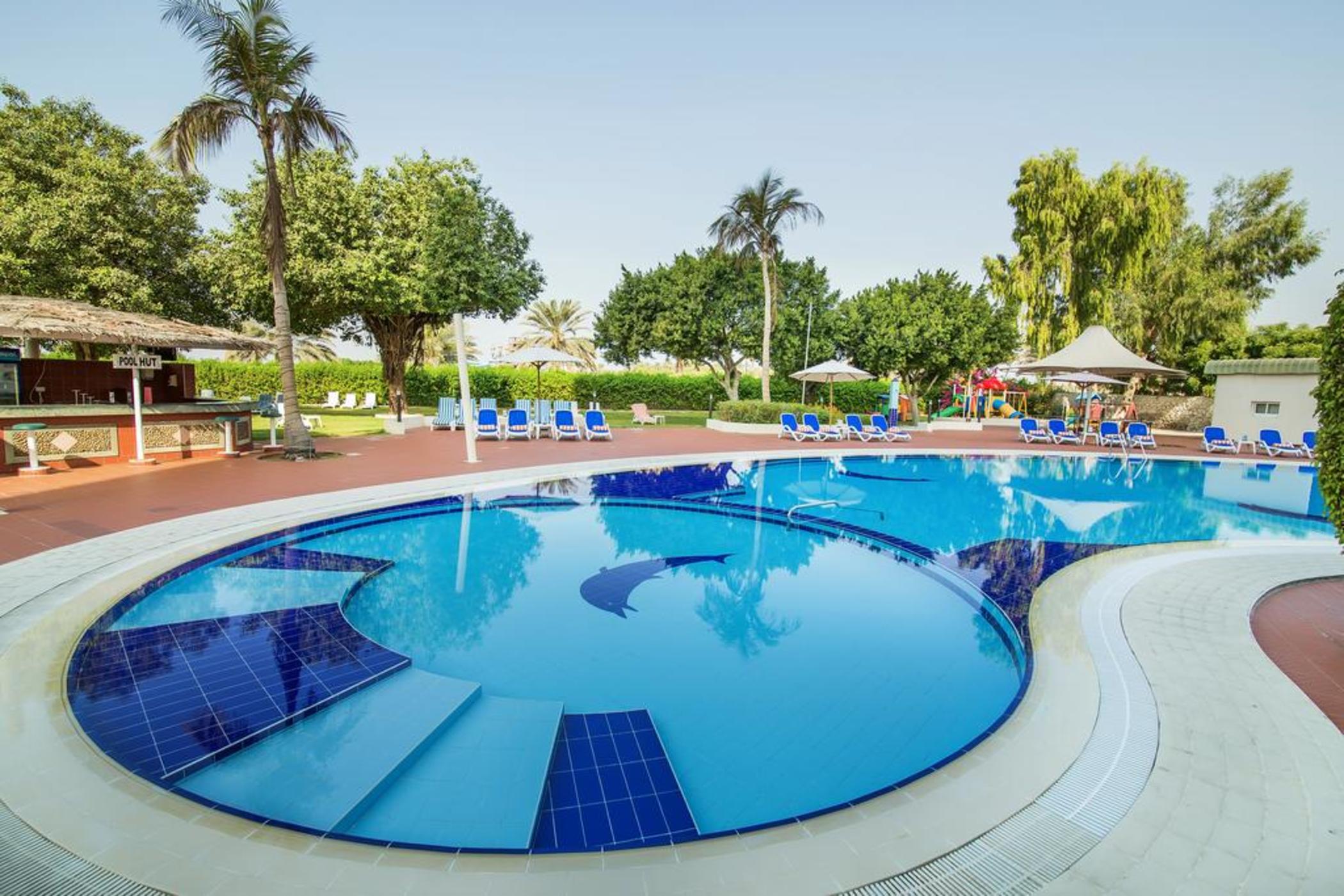 Hotel Holiday International 1