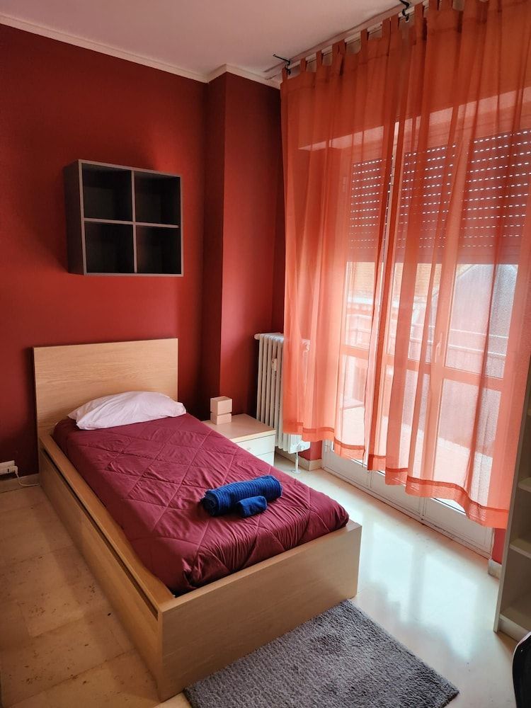 Guesthouse - Metro M1 Sesto Rondò 1