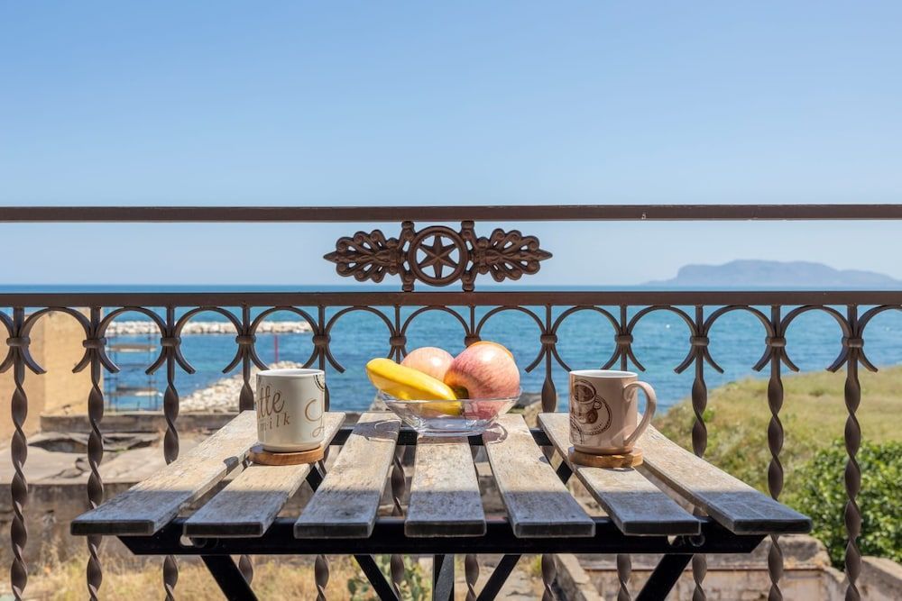 Sant'Erasmo luxury home 1