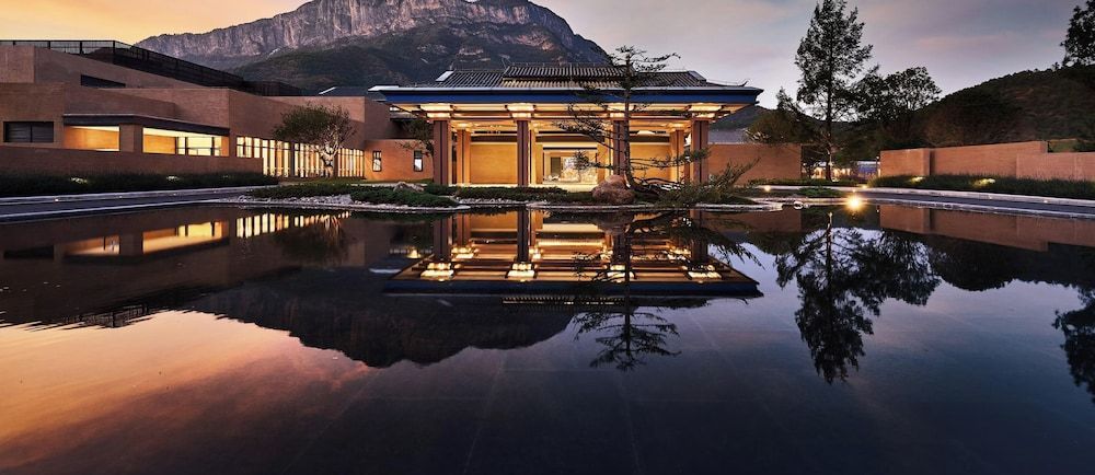 Hotel Indigo Lugu Lake by IHG 1