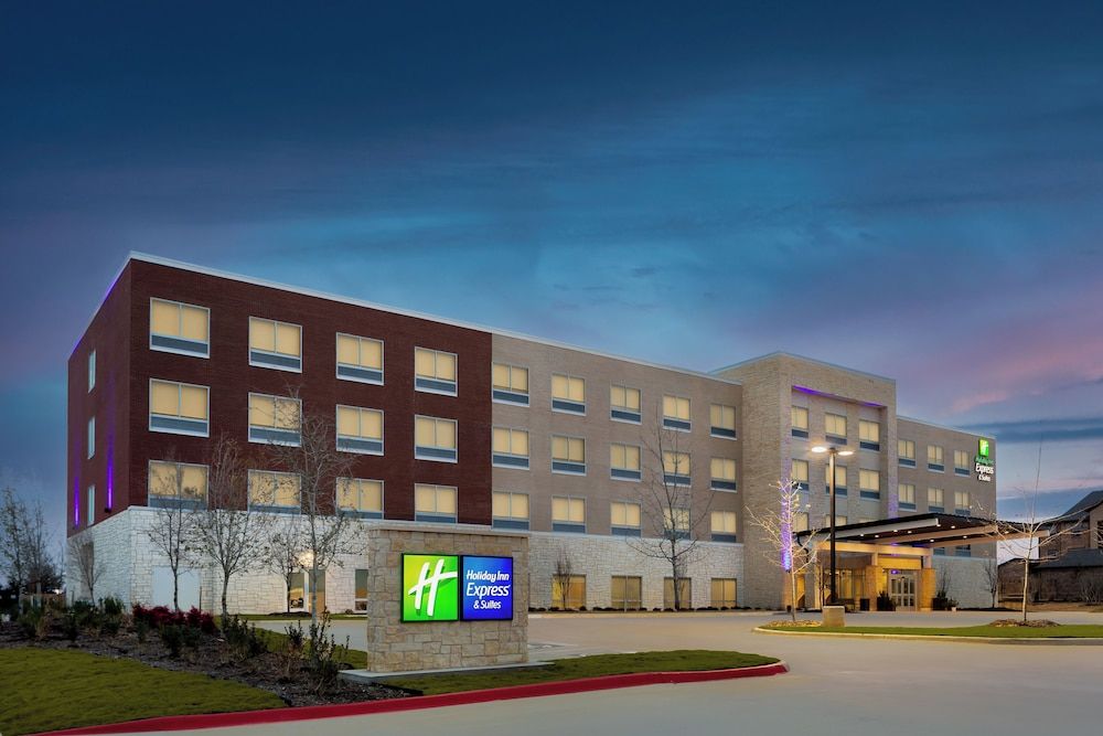 Holiday Inn Express & Suites PROSPER SOUTH - FRISCO by IHG 1