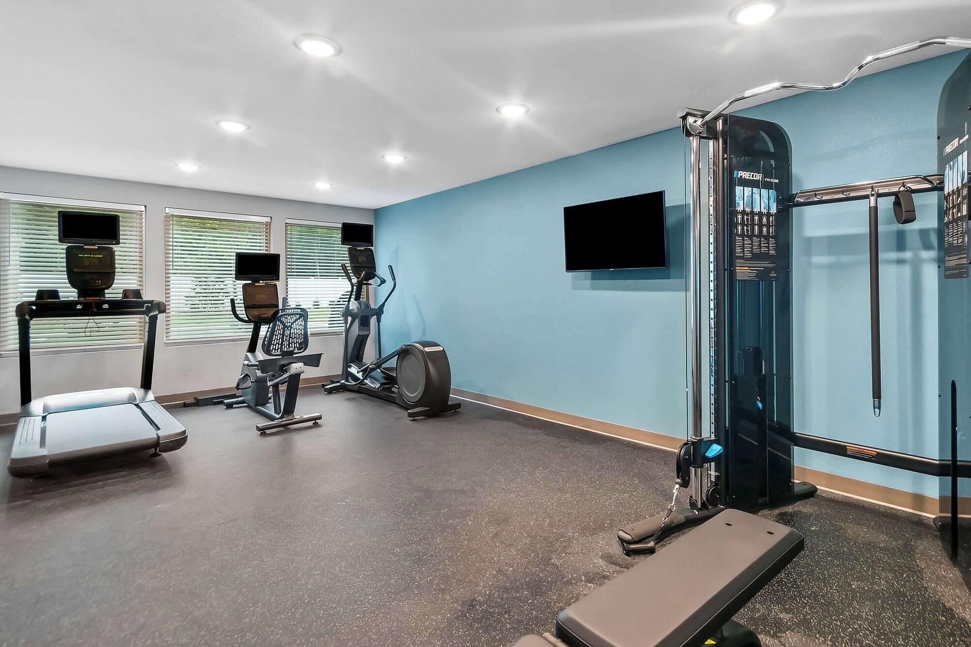 WoodSpring Suites Pensacola West 2