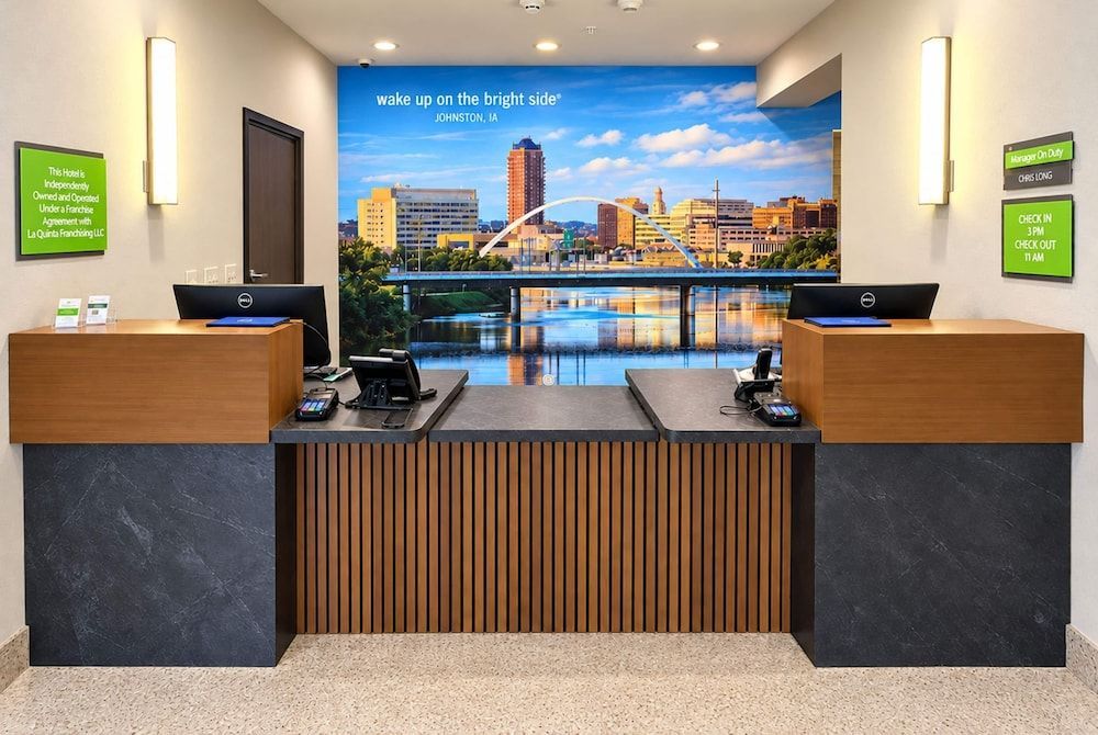 La Quinta Inn & Suites by Wyndham Johnston 2
