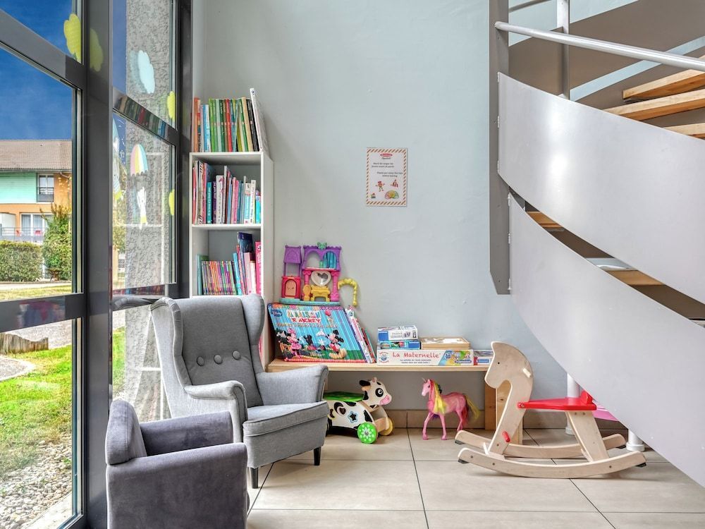 Residhome Genève Prévessin Le Carré d'Or 2