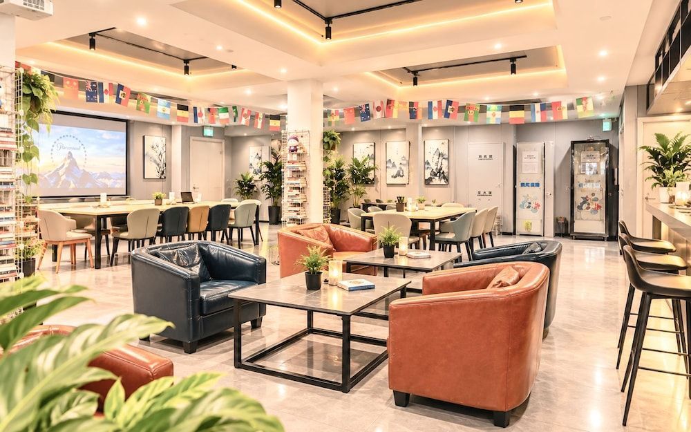 Dayin International Youth Hostel - People's Square & Old Town 2