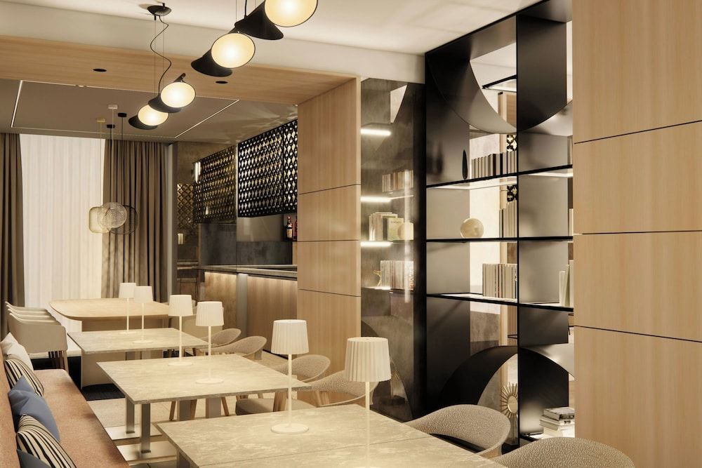 Courtyard by Marriott Downtown Sibiu 2