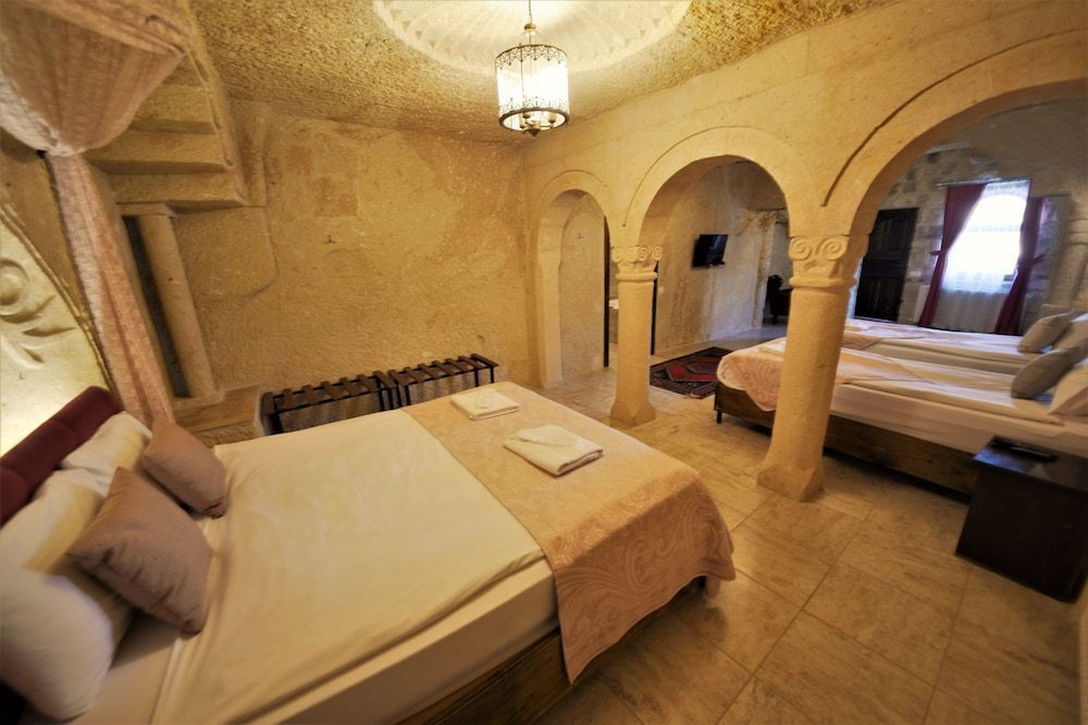 Dedeli Konak Cave Hotel 2