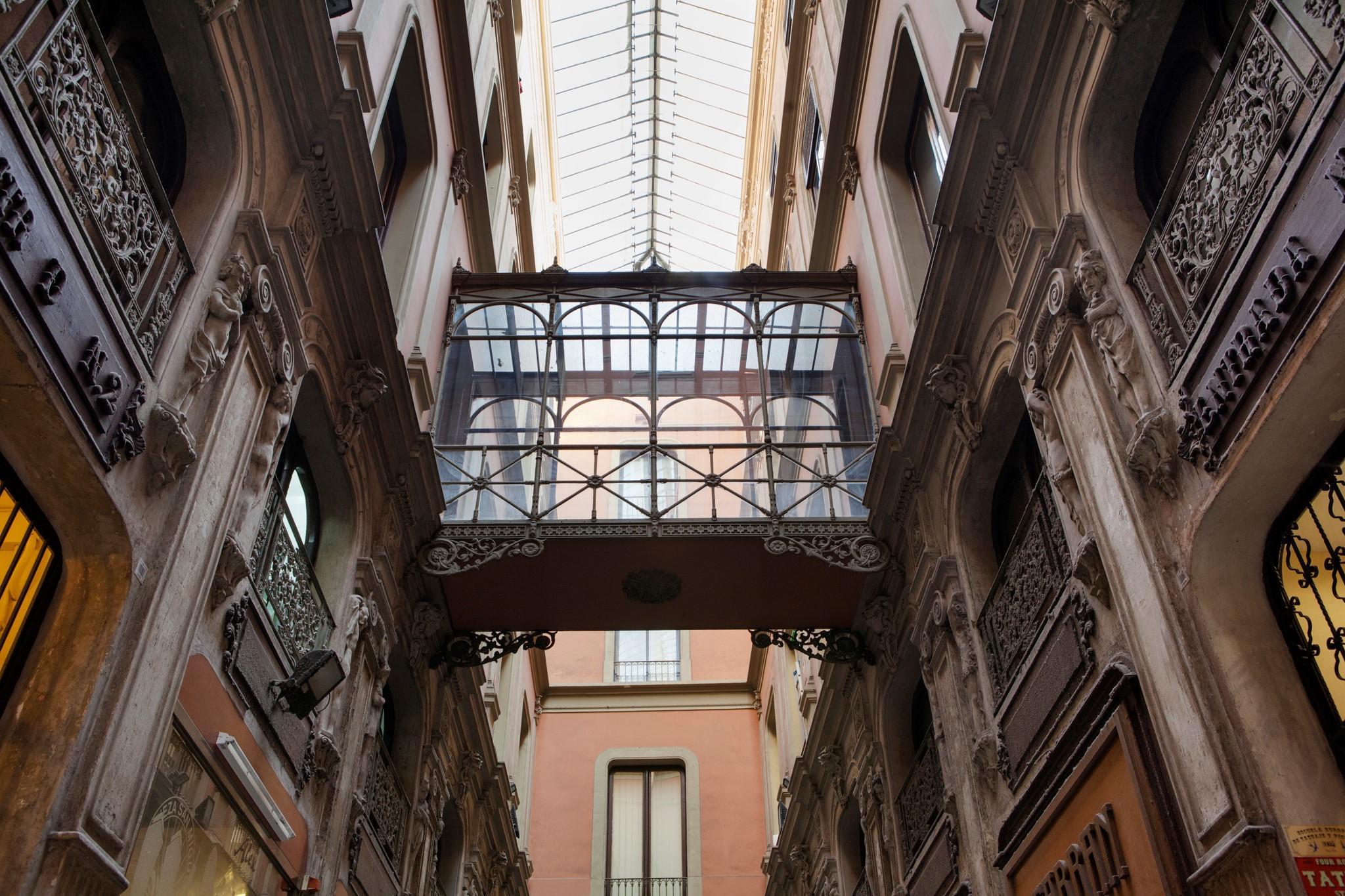 Ramblas Apartments 2