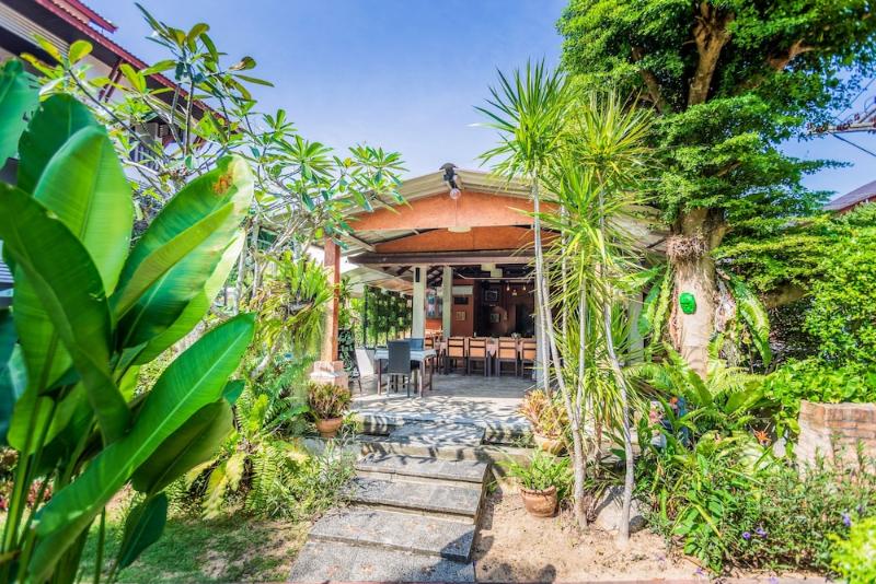 OYO 454 Monaburi Hotel 2