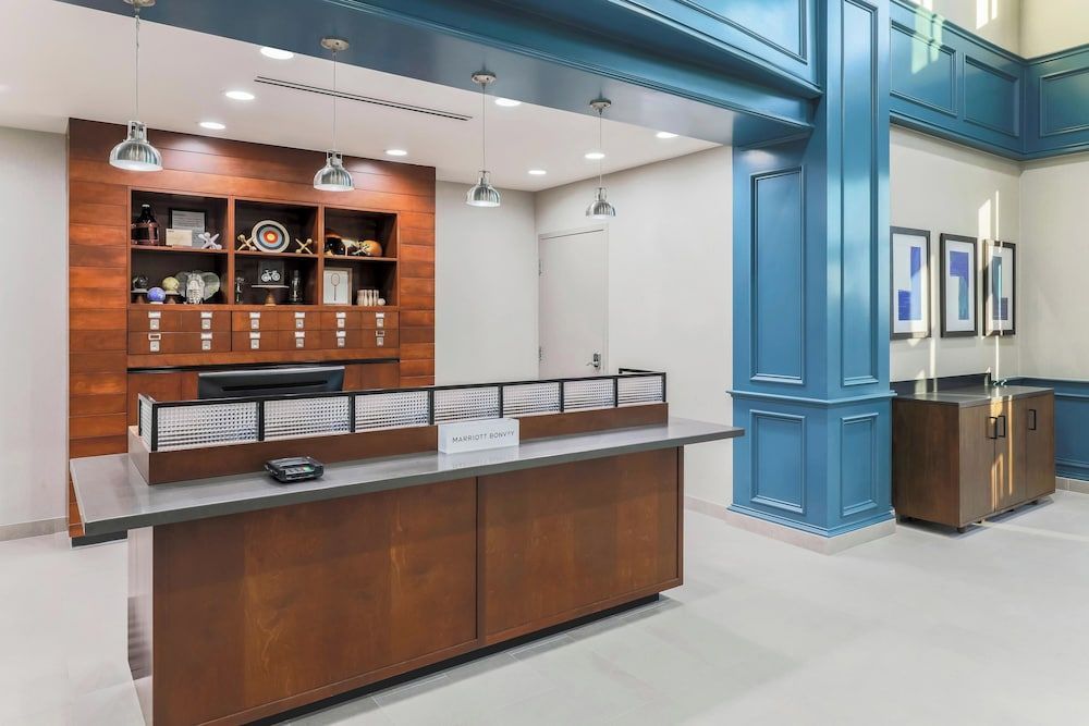 Four Points by Sheraton Ontario-Rancho Cucamonga 2