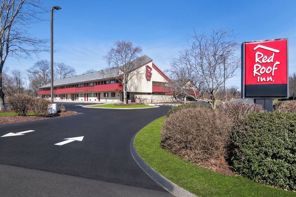 Red Roof Inn Enfield 1