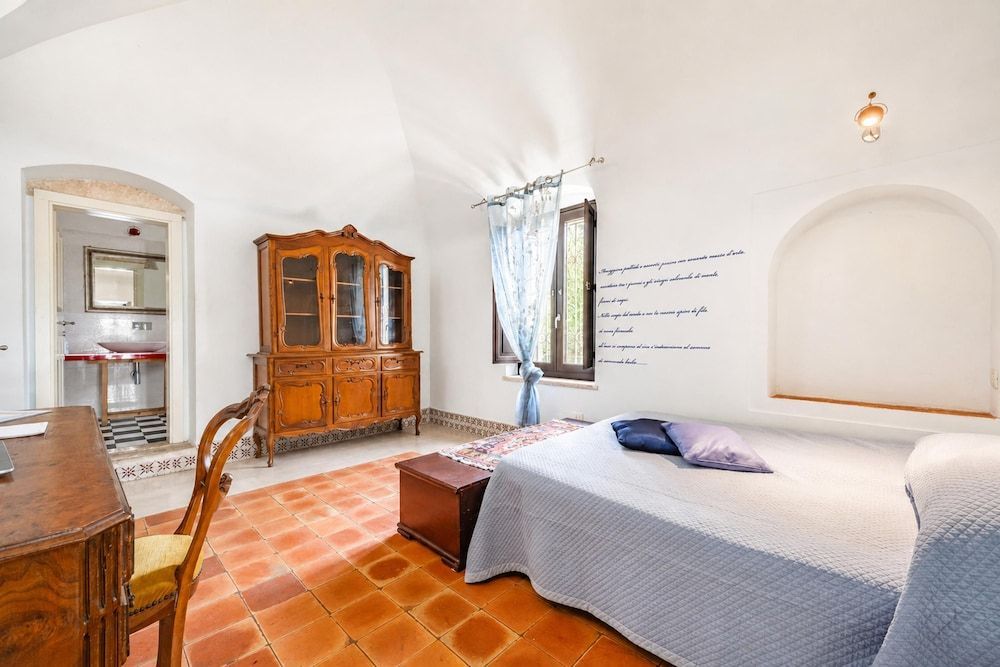 Nella Apartment With Pool 2