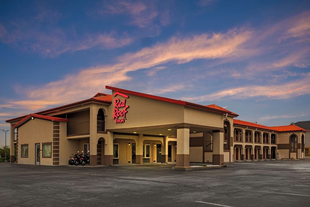 Red Roof Inn Bowling Green 1