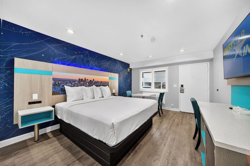Best Star Inn - LA Commerce Casino, Citadel & I-5 freeway 1