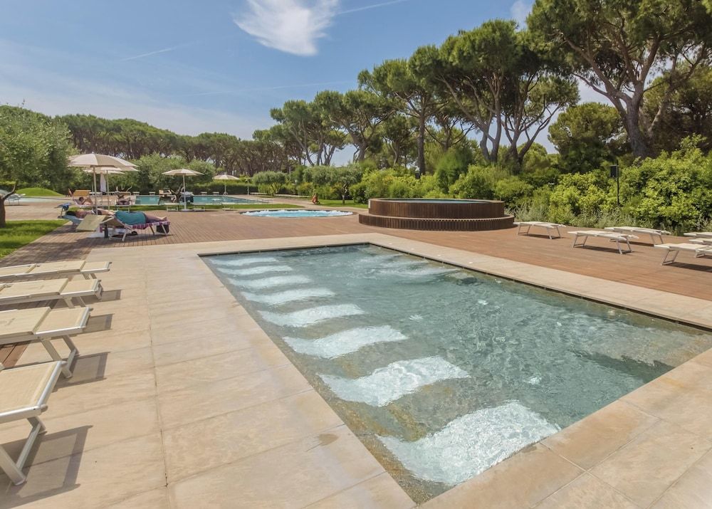 HOTIDAY Lodge Orbetello 1