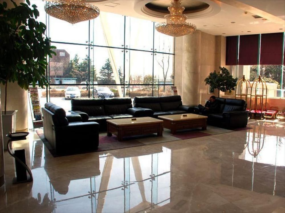 Sophia International Hotel 1