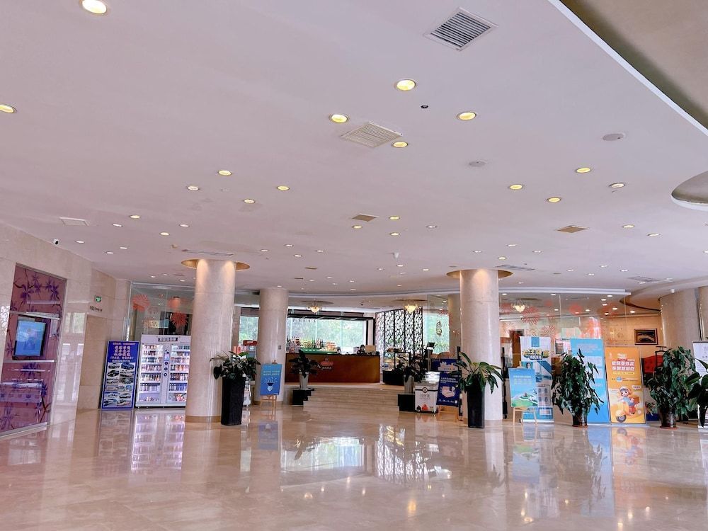 Sophia International Hotel 2