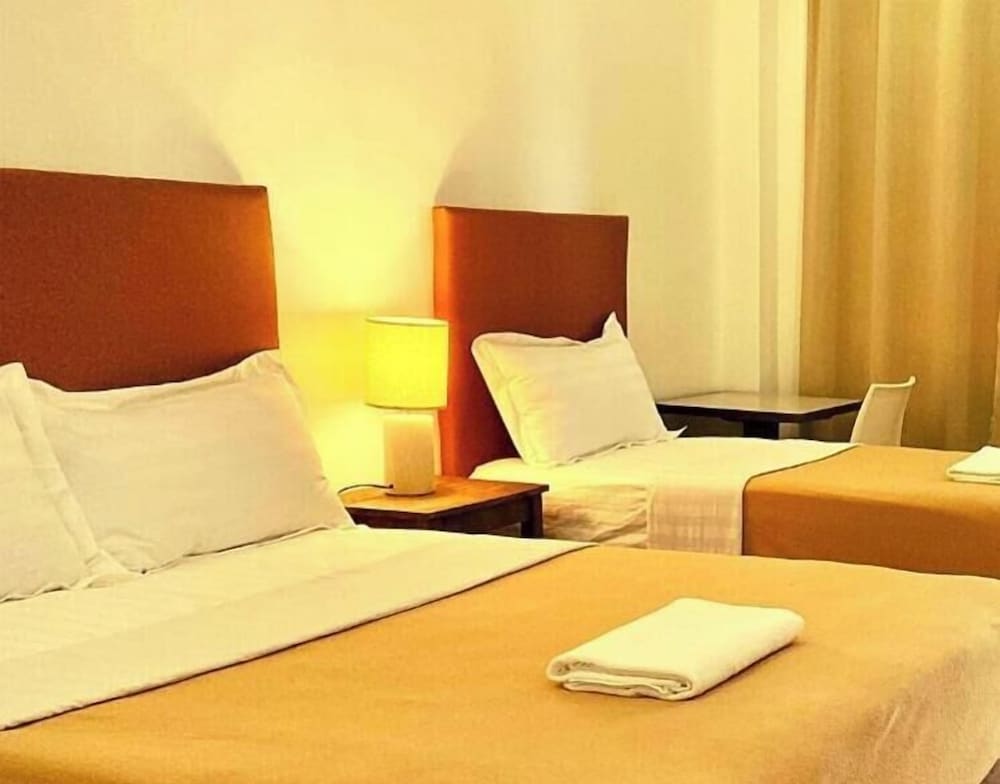 Marzon Beach Resort - Boracay 1