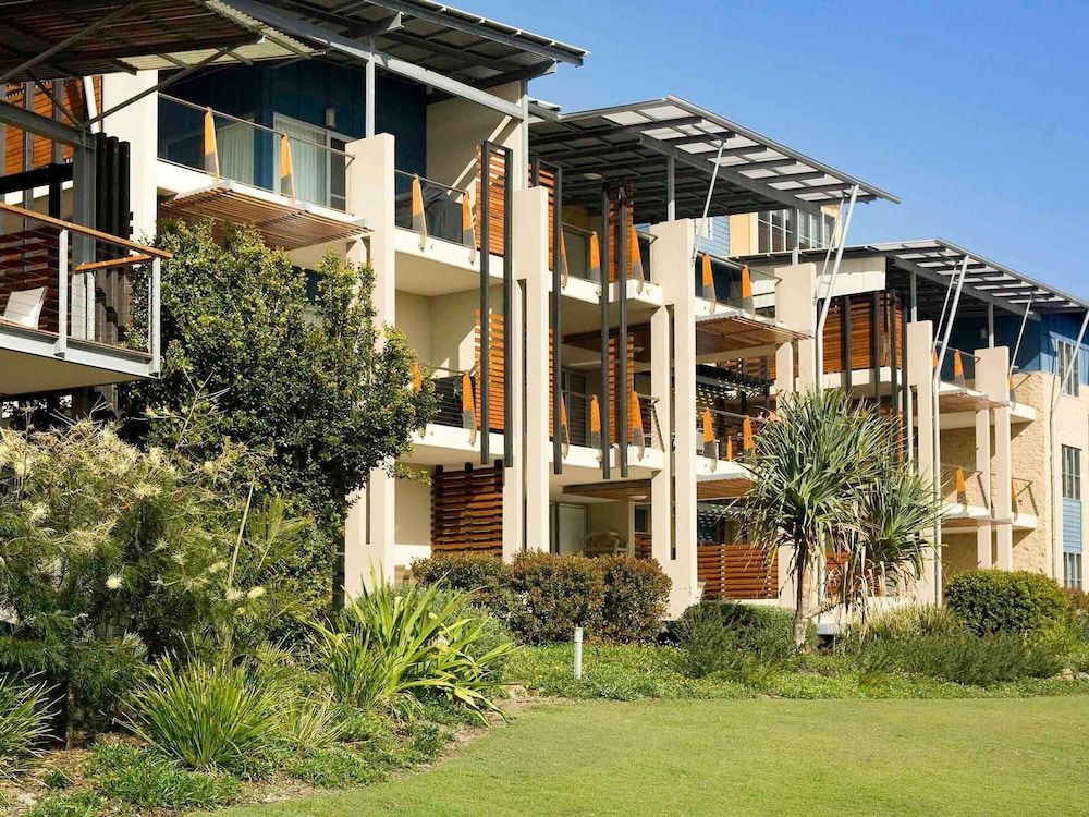 Family Beach House at Sebel Twin Waters Resort 1