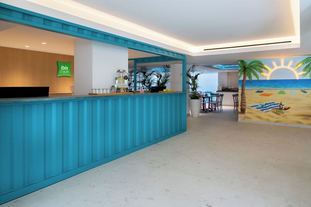 Ibis Styles Larnaca 2