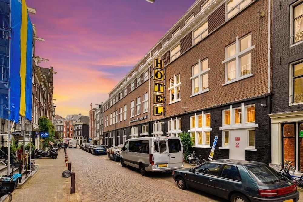 Hans Brinker Hostel Amsterdam 1