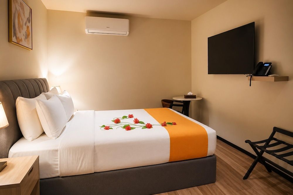 Wyndham Garden Belize City Grand Resort 1