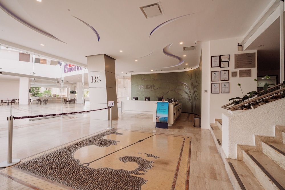 HS HOTSSON Hotel Acapulco 1