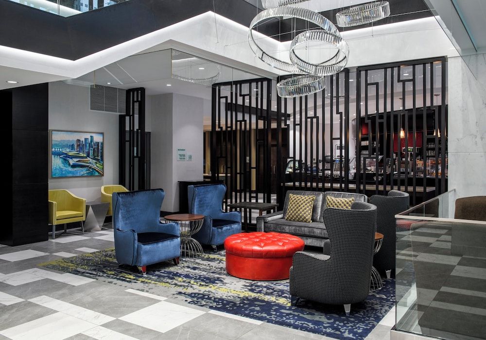 Holiday Inn & Suites VANCOUVER DOWNTOWN by IHG 2