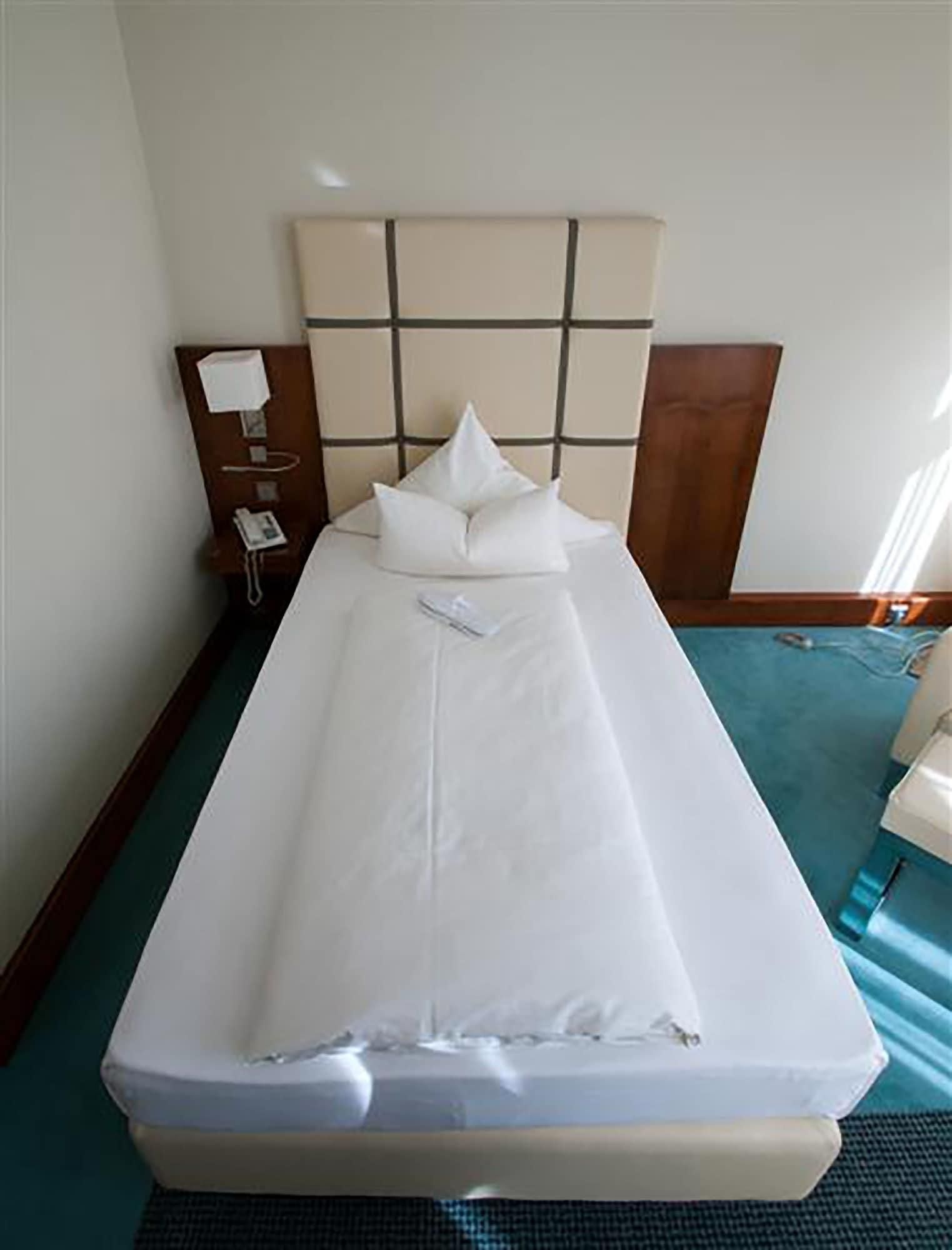Hotel Am Blauen Wunder 1