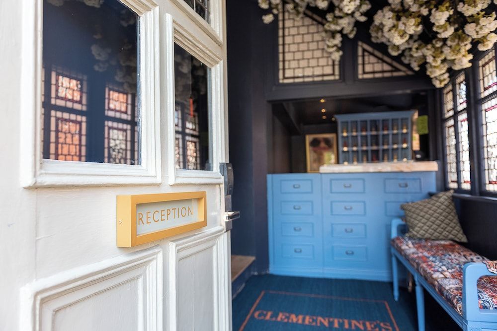 Hotel Clementine 1
