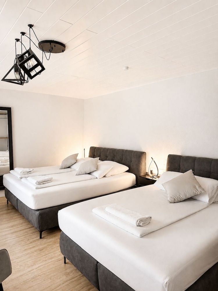 Hotel Porta Nigra 1