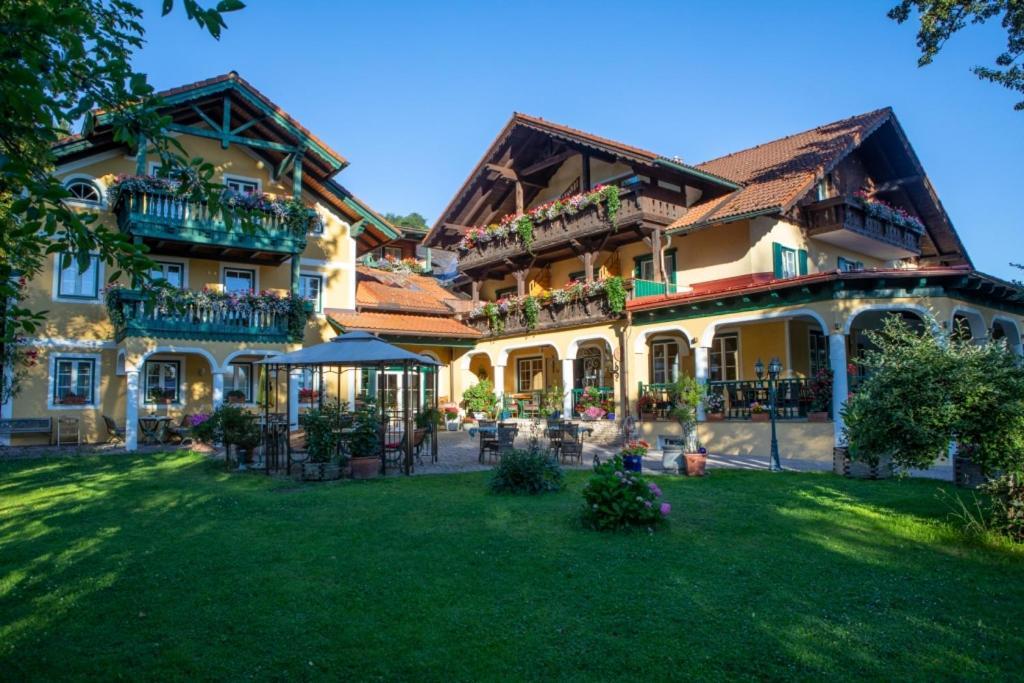 Landhotel Waldmühle 1