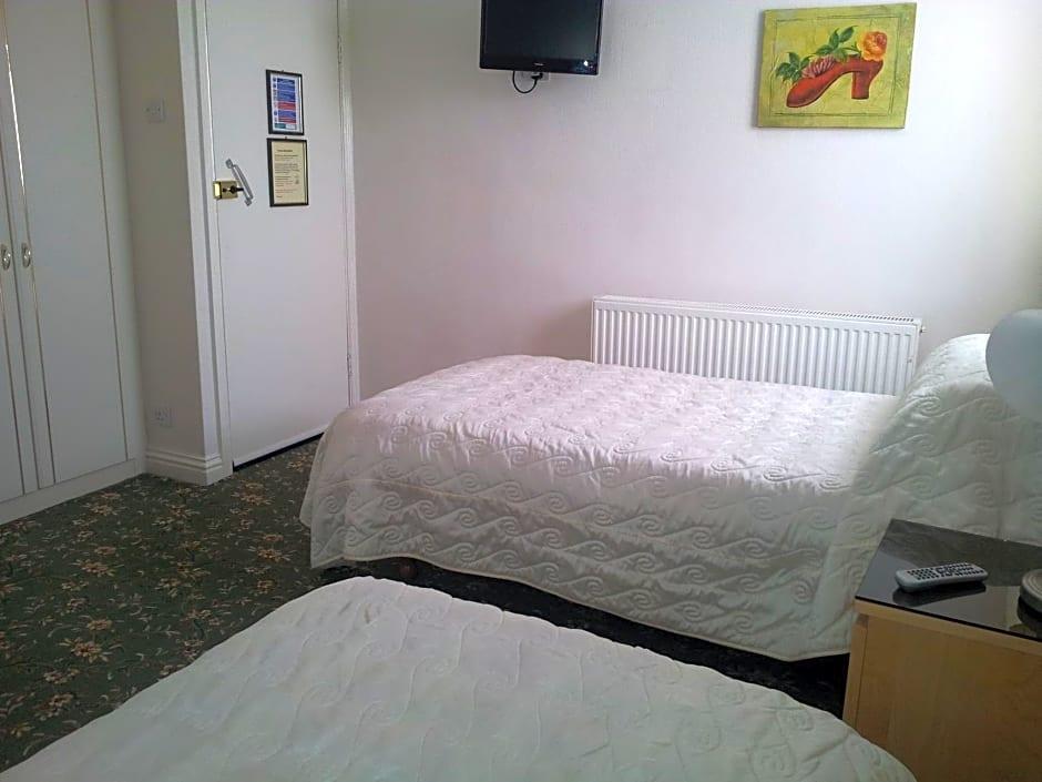Beachcomber Hotel 1