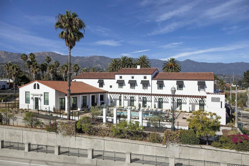 Moxy Santa Barbara 1